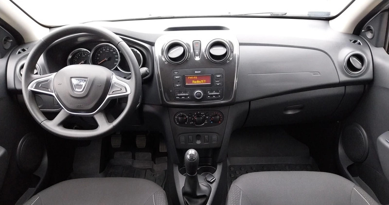 Dacia Sandero cena 33900 przebieg: 39771, rok produkcji 2019 z Wołczyn małe 172